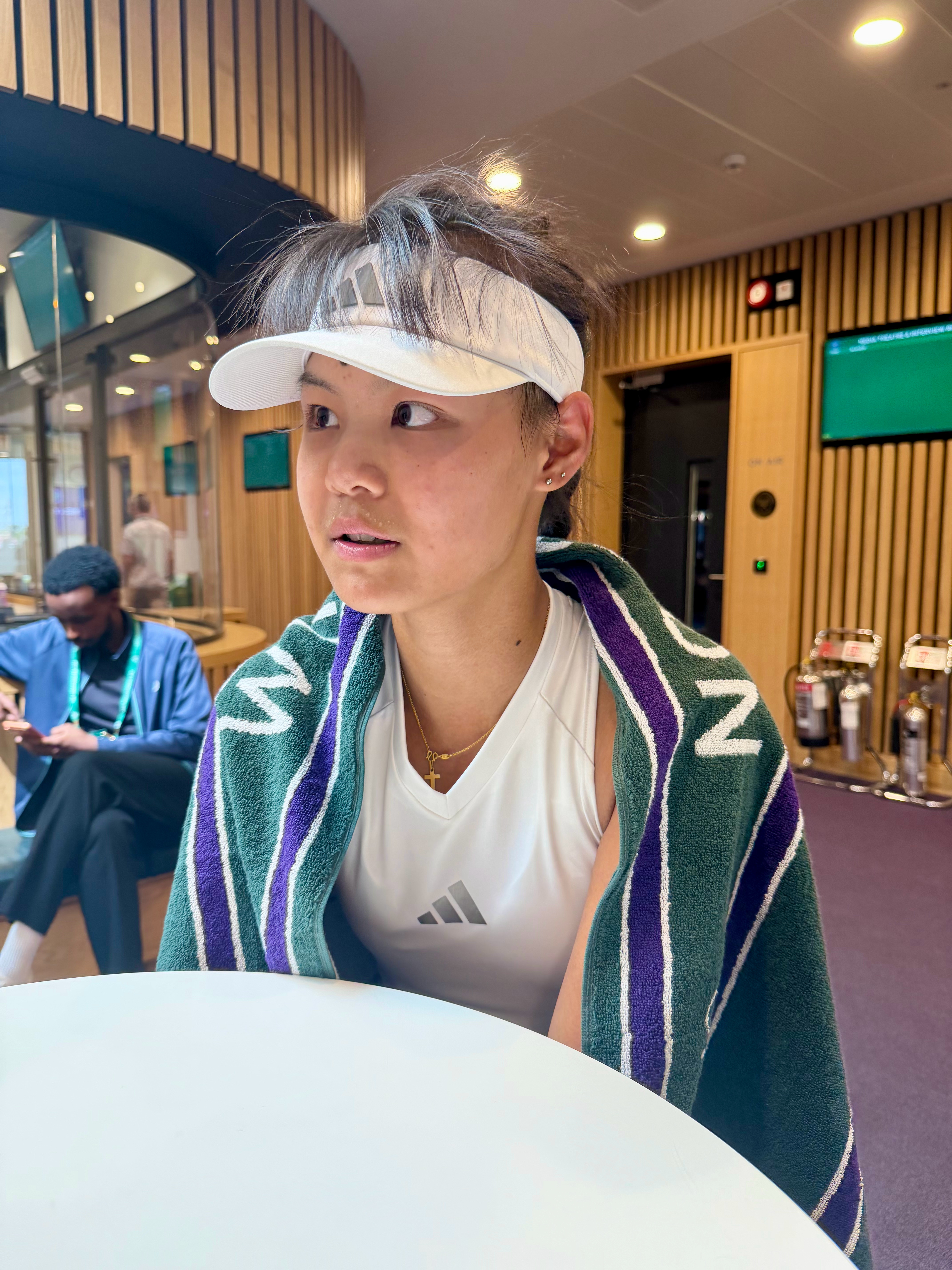 温网2026 孙心然又赢啦！温网青少年组女单1/4决赛，头号种子孙心然以6-0/