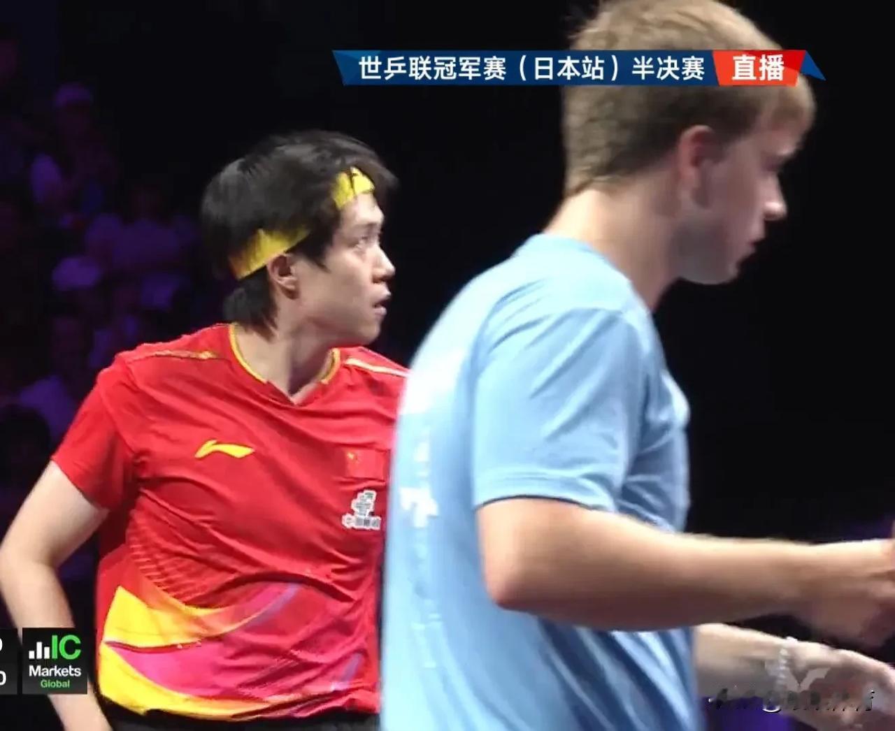【王楚钦打出10-0，强势拿下第三局，大比分来到了3-0】
第三局，莫雷加德生无