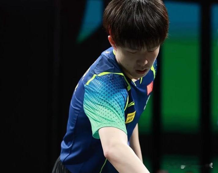 中国 3-1 罗马尼亚，逆风翻盘晋级八强。

1. 第1场梁靖昆先失一场。
梁靖