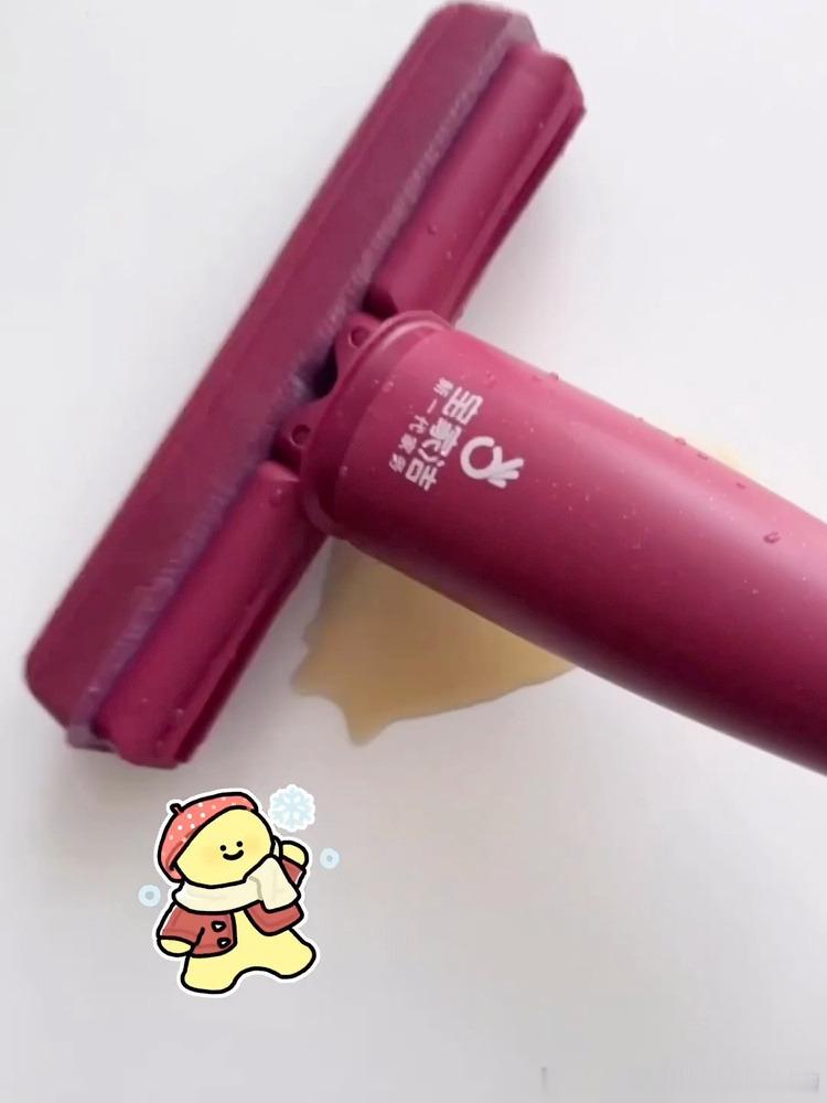 宝家洁轻松家务Follow幂  有没有宝子用过草莓味的拖把🙋♀！真心被新鲜到了