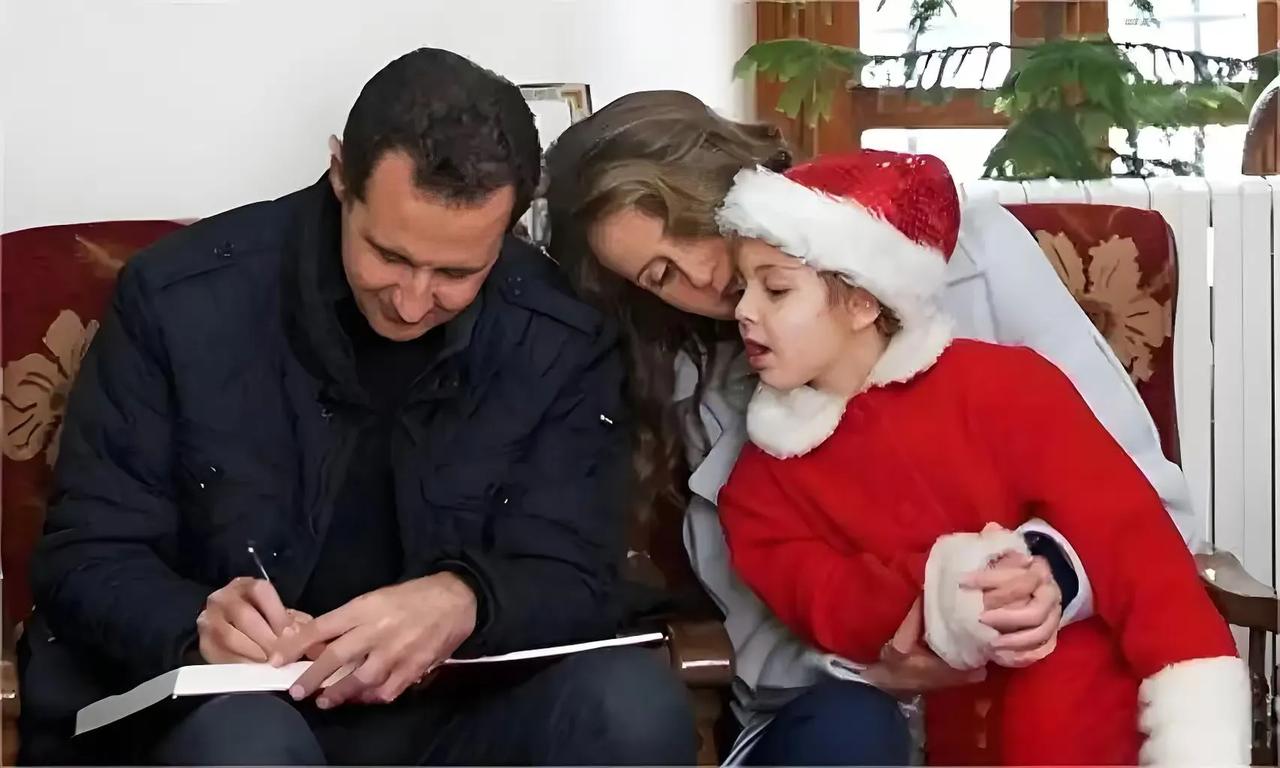 大难临头各自飞，据叙利亚媒体最新报道，巴沙尔·阿萨德逃跑时，没有告诉任何人，而且