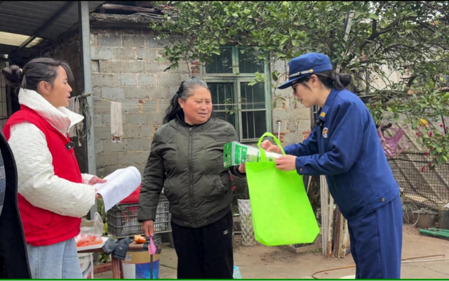 志愿力量暖冬心，消防巡查暖人间
