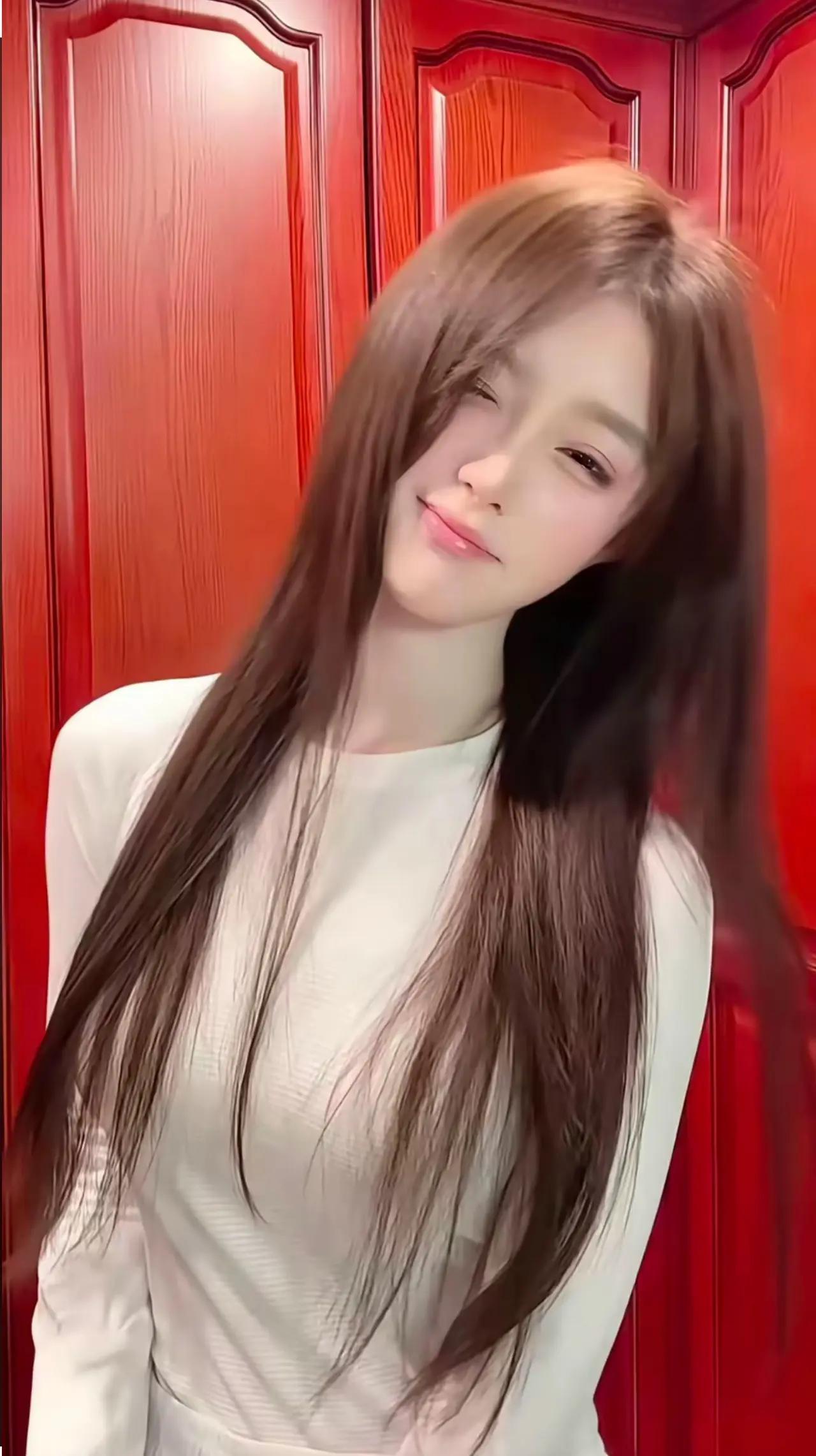 睁一只眼，闭一只眼