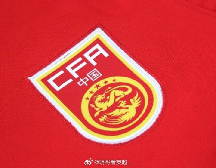 北京时间6月9日19:35，中国男足的两支球队分别在热身赛中出场迎战各自的对手。