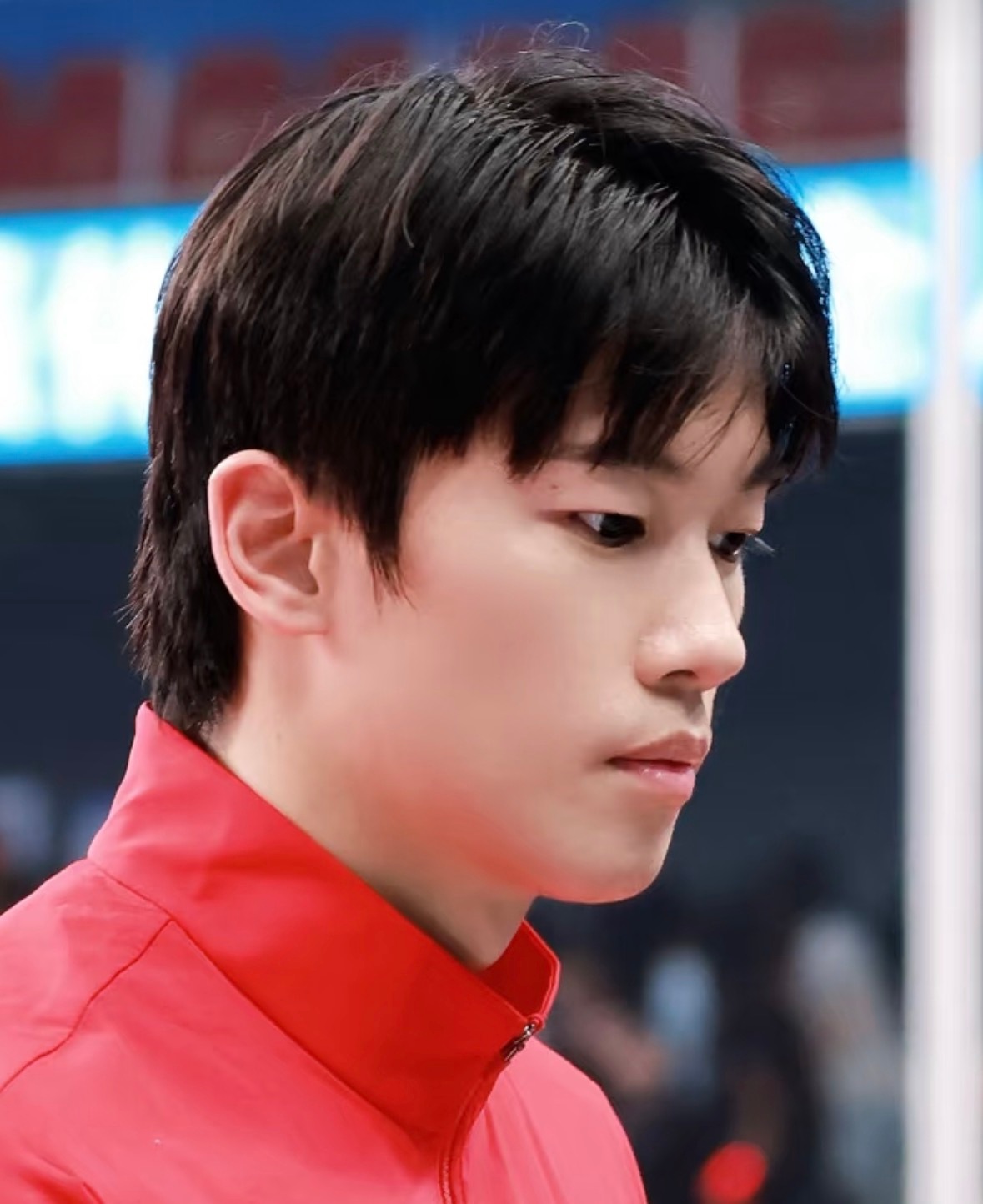 介个睫毛真嘟 汪顺李坚柔举国旗入场