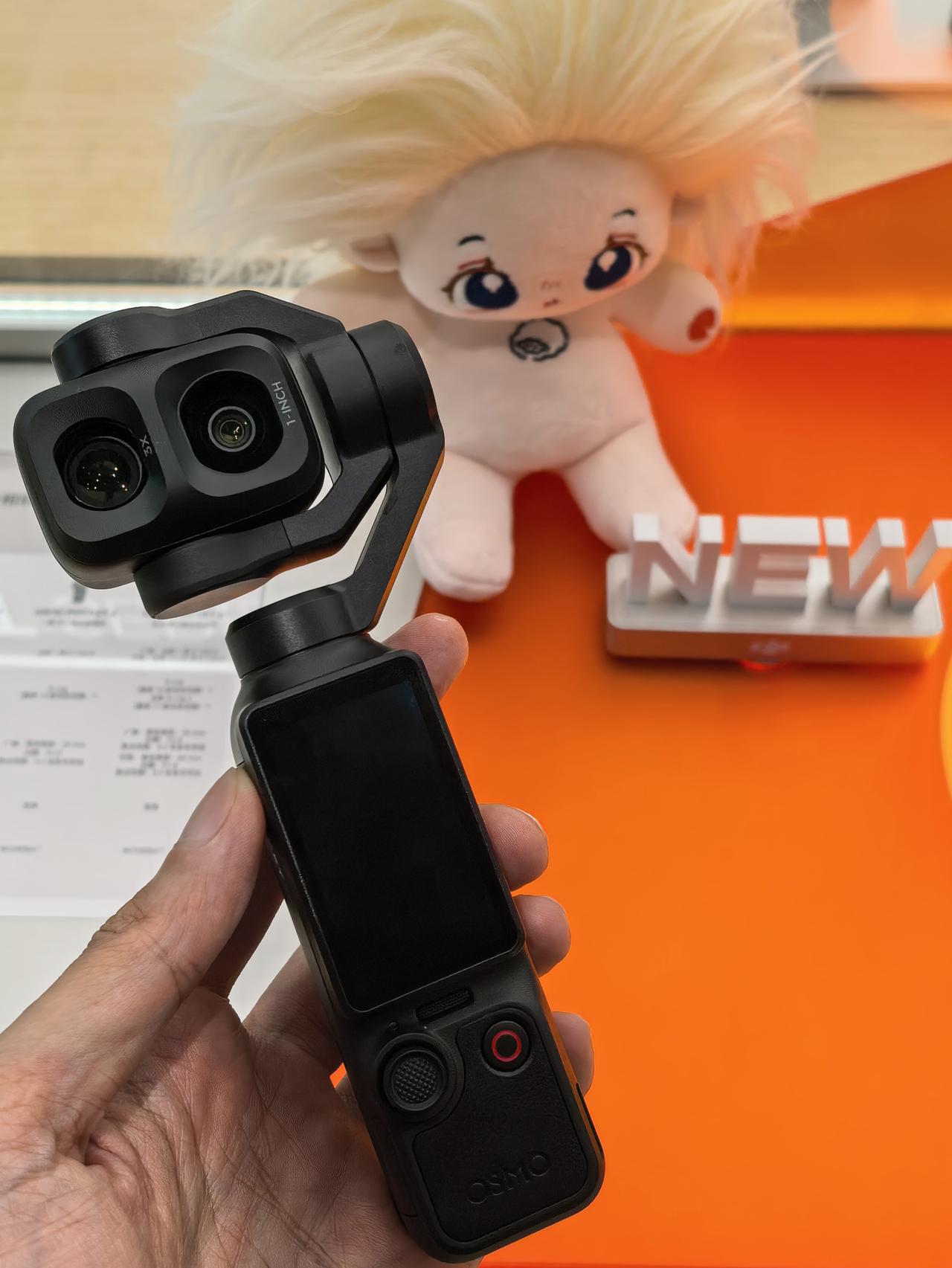 大疆Osmo Pocket 4P明天上市，但是不好的消息还是先来了。

今晚路过
