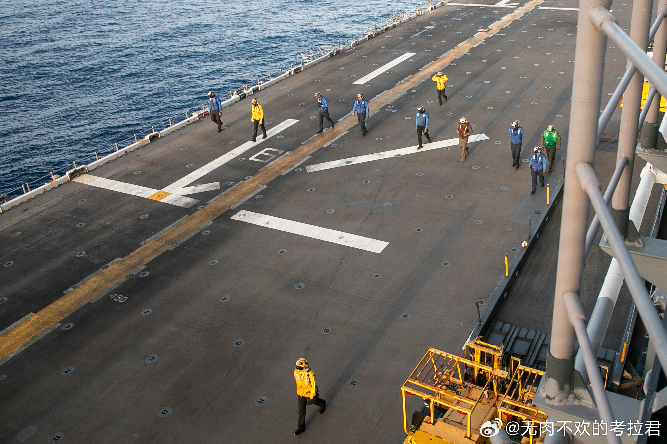 USS Tripoli (LHA 7)在第7舰队行动区1 