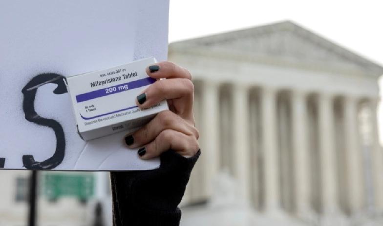 美国乔治亚州31岁女子摩尔，因怀孕约5个月时服用堕胎药，于本月4日涉谋杀被捕。2