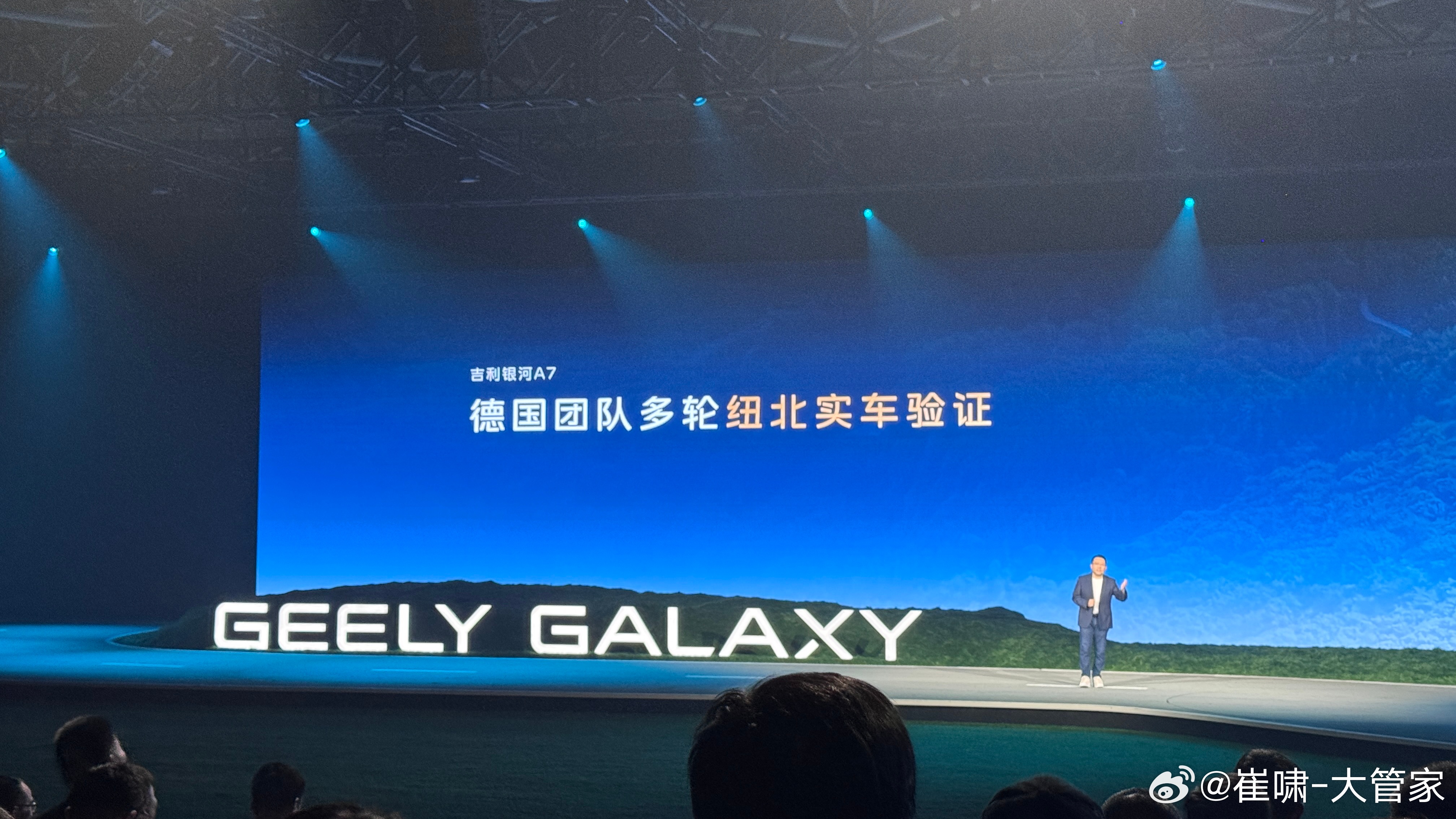 同样是在海外“跑圈”～有的品牌是当刷分的营销手段，“哭天抢地”地“惊心动魄”，就