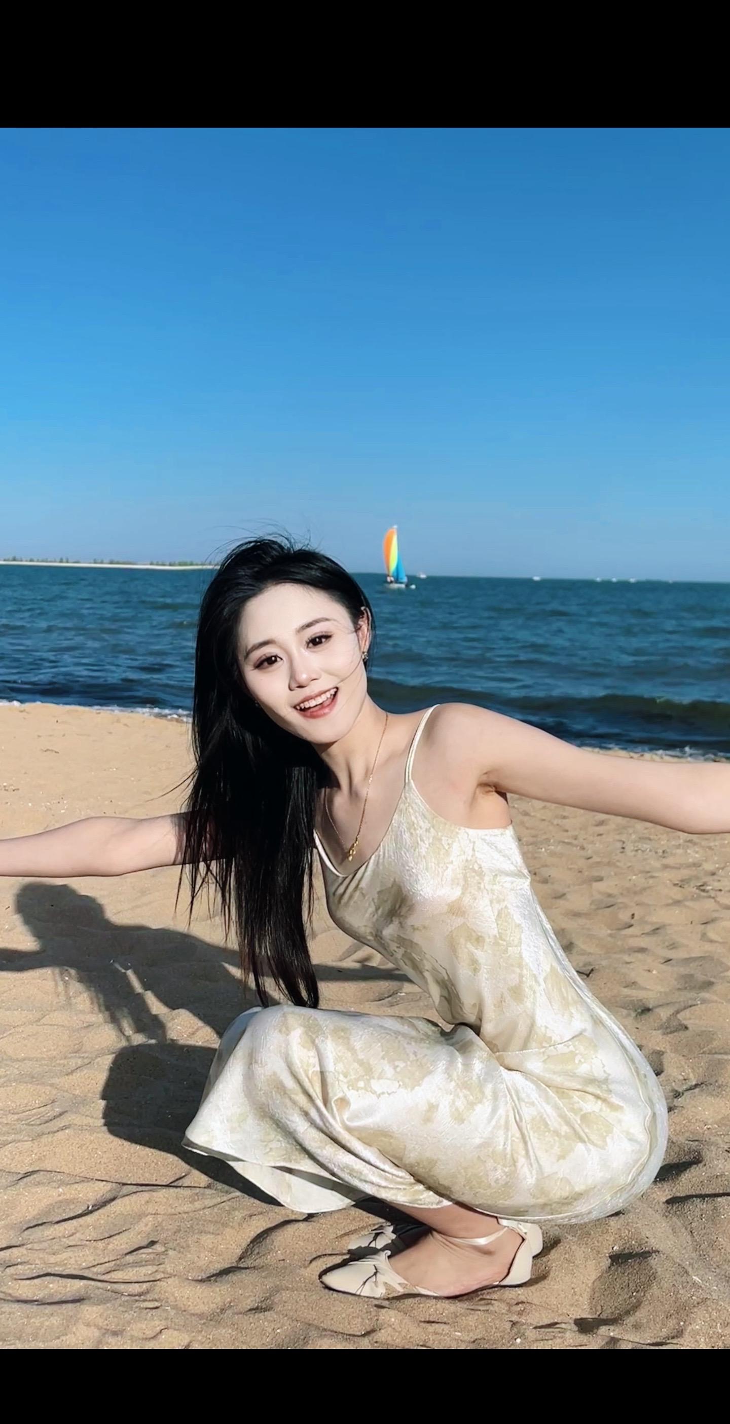 希望海风能把我对你的思念 吹向你