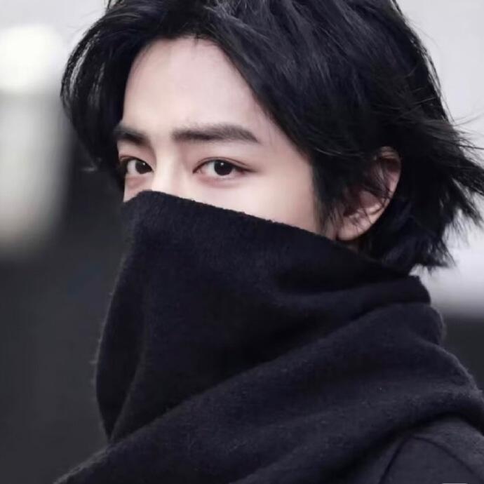 五大网文，肖战已然出演了三部半！《斗罗大陆》里的唐三、《魔道祖师》中的魏无羡，《