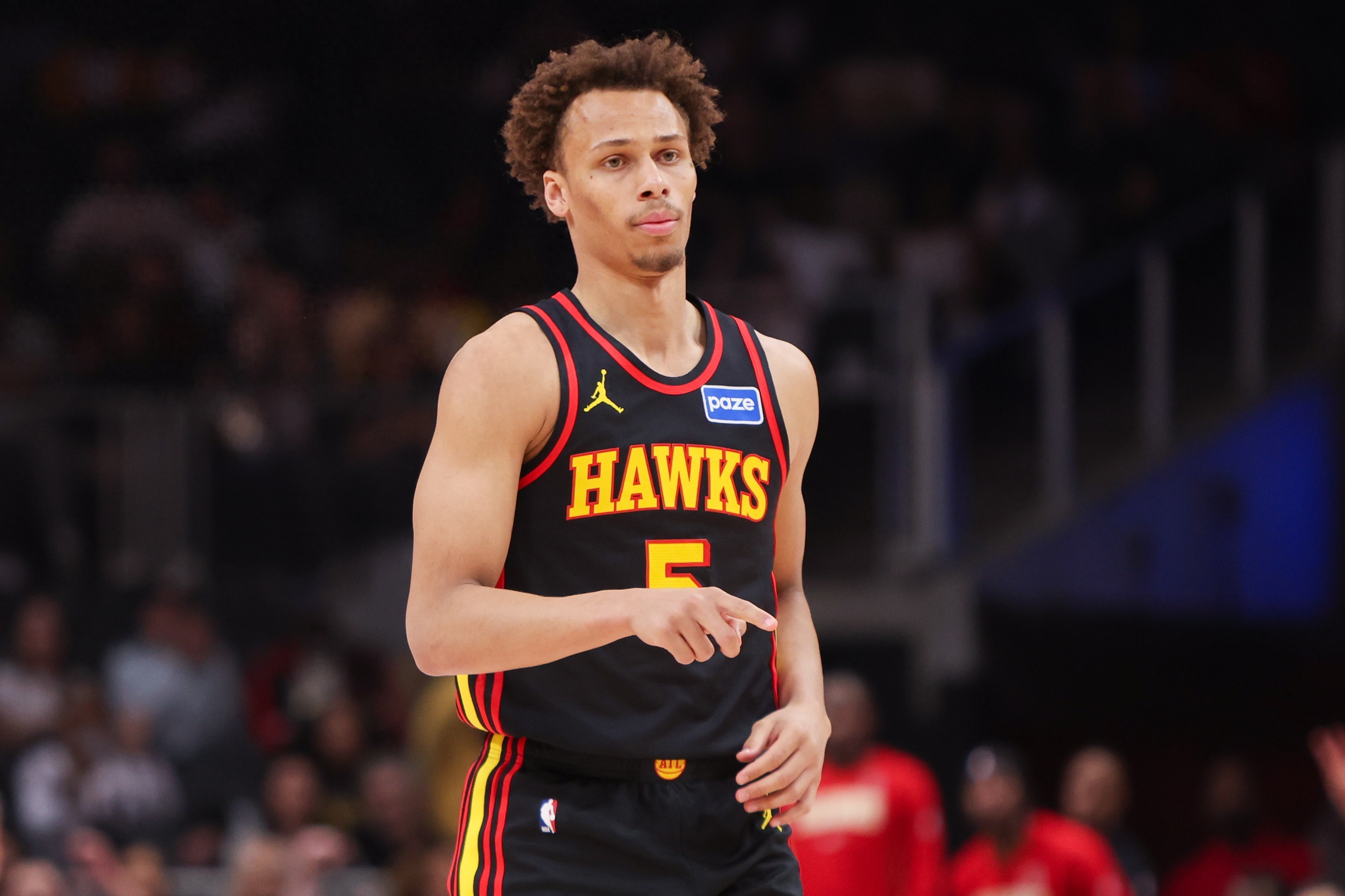 【🏀NBA季后赛！老鹰出局，丹尼尔斯成罪臣？🤔】在NBA季后赛东部首轮G6的