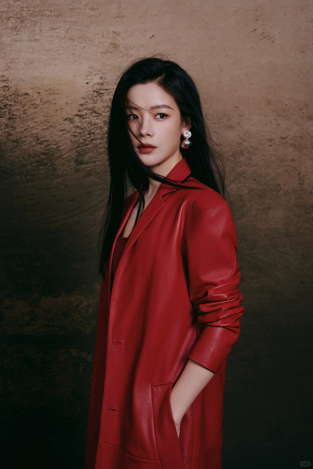我每天都要点开我头像欣赏一会儿我妻子的美貌