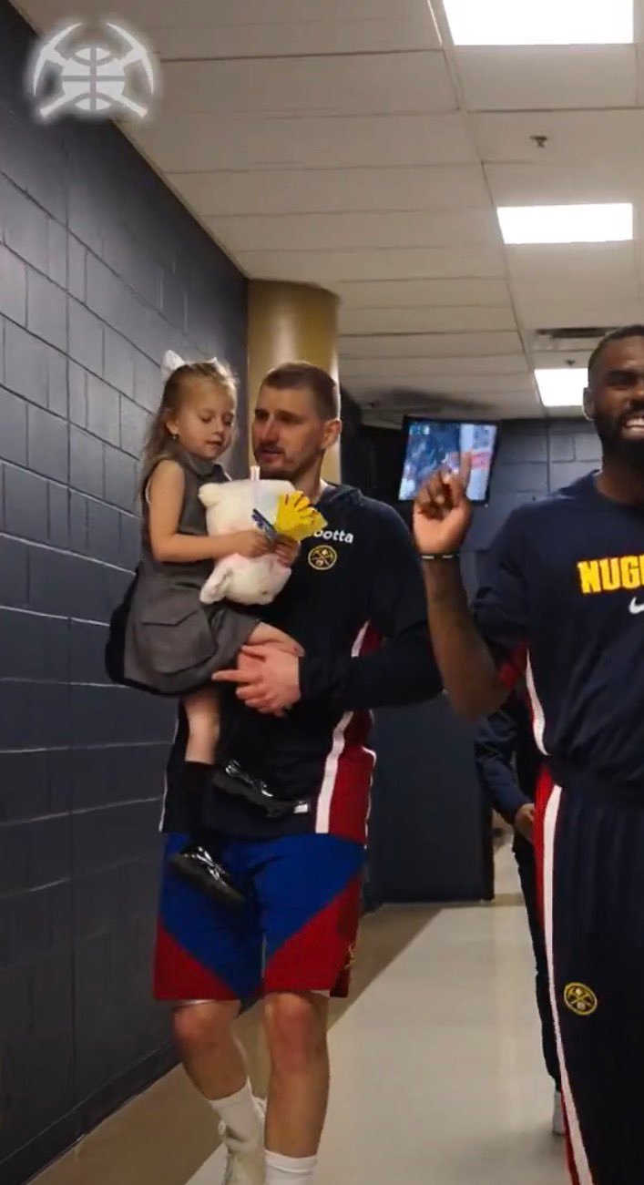 今天小公主来了~掘金战胜勇士 掘金六连胜