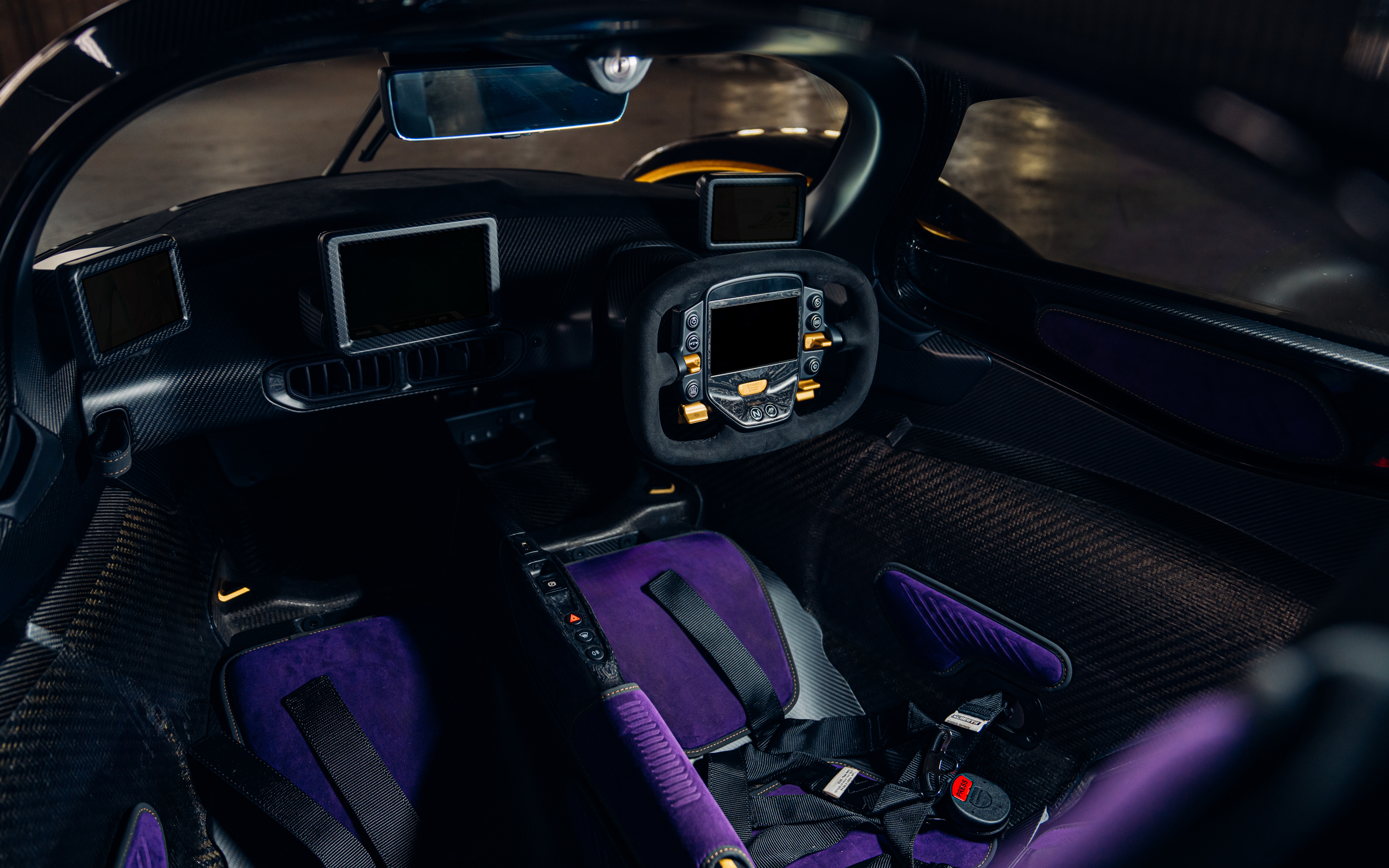 Aston Martin Valkyrie 阿斯顿马丁astonmartin 现