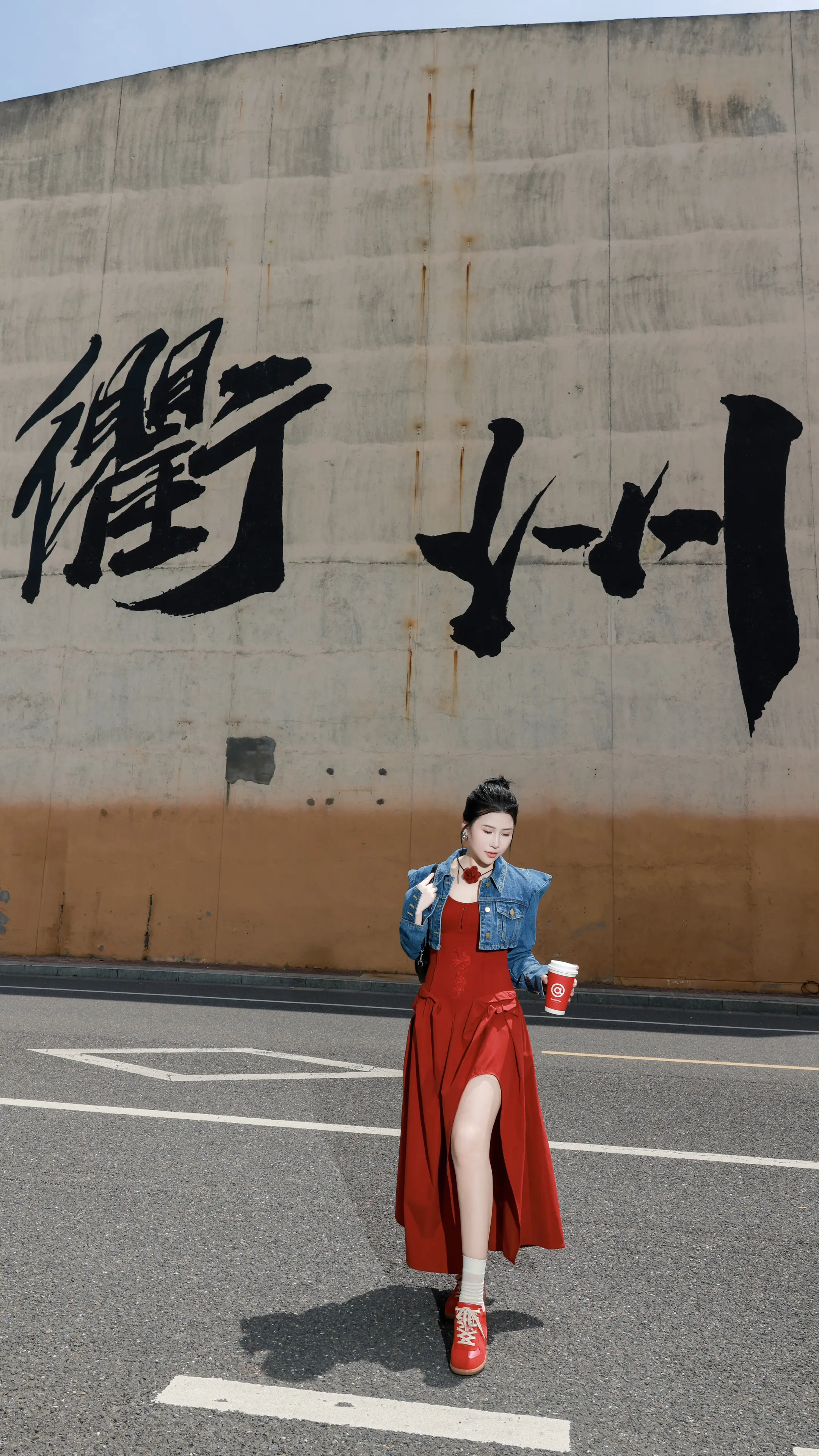 衢州。坚定的唯物主义 也会在黑夜里乞求命运高抬贵手