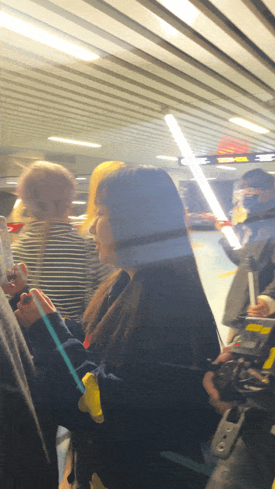 ALin来接林宥嘉上鸽手了天生歌姬A-Lin亲自接驾！迷幻王子林宥嘉终于从“鸽手