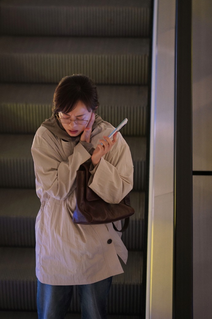 孙俪新剧什么时候逃离原生家庭孙俪新剧原生家庭的痛 心疼颜聆，快逃离这个家吧 