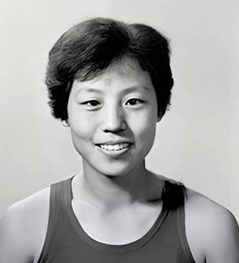 曝“破世界记录的第一个中国女选手”郑凤荣去世，臧金生透露具体细节，追悼会定在八宝