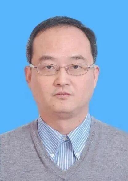 吴枫，男，1969年7月生，汉族，中共党员，湖北省天门市人。现任中国科学技术大学