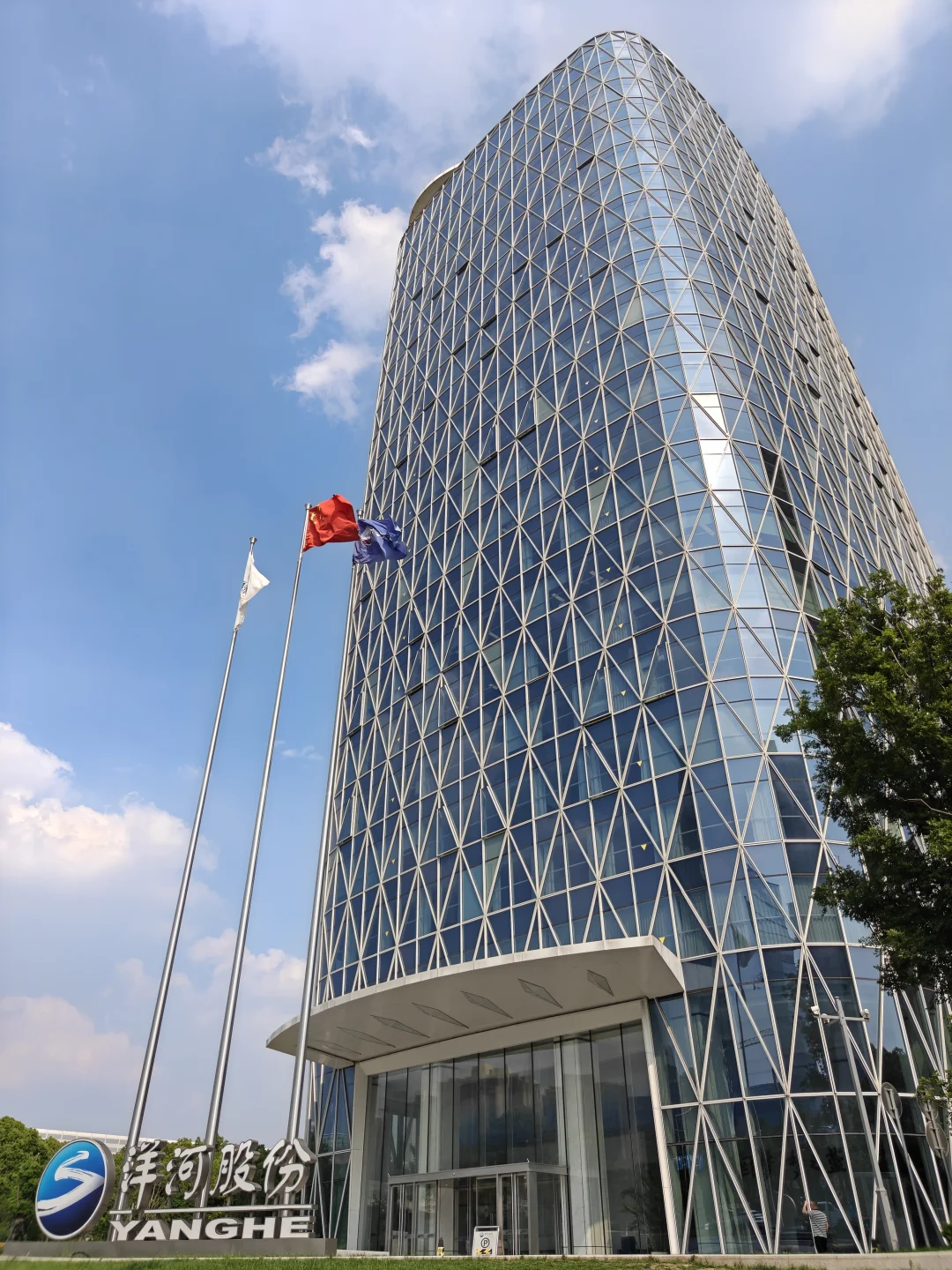 来见见老同事，感受立面的魅力