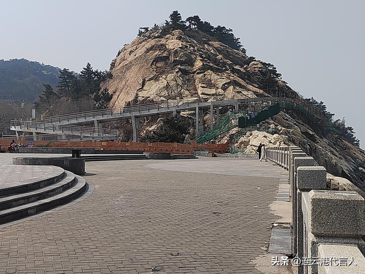 争取五一节前完工，江苏绝美“归墟秘境”海滨栈道观景平台火热建设中

连云港市区历