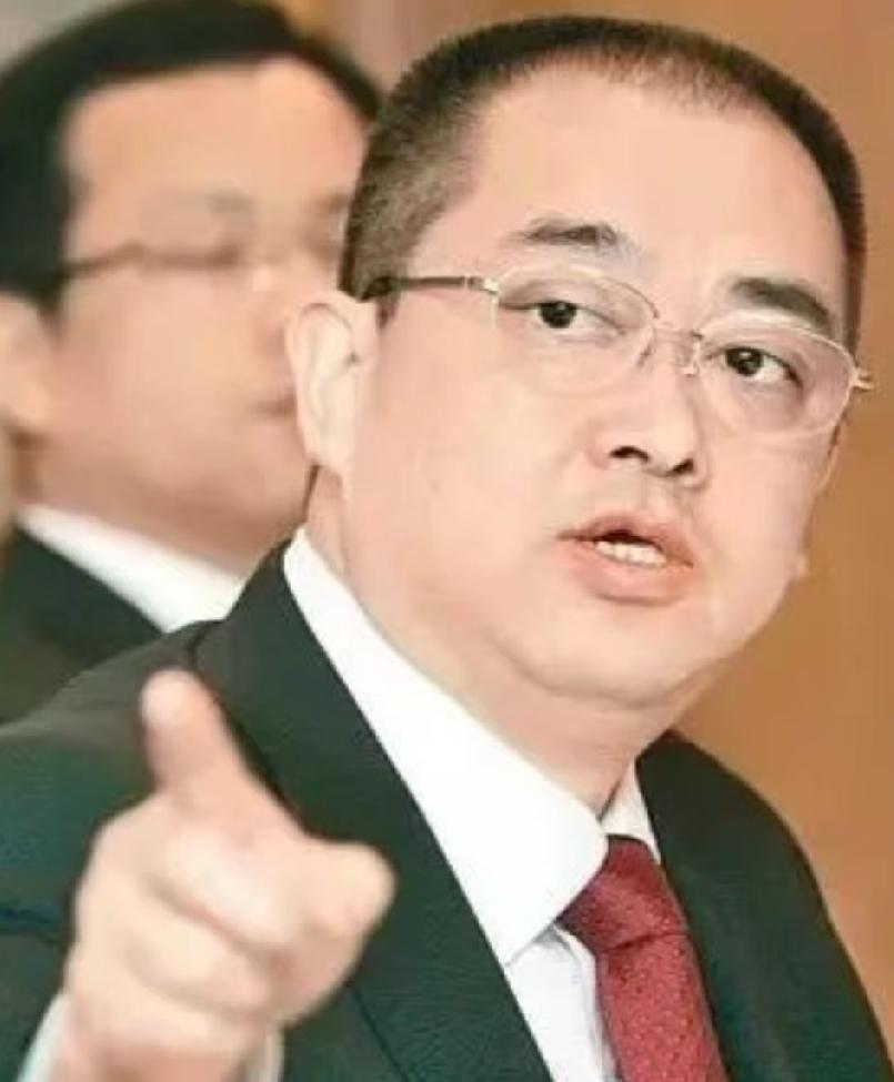 恒大高管被传港法院要33万生活费，查了所有官网都没这回事。

香港法院没这个案，