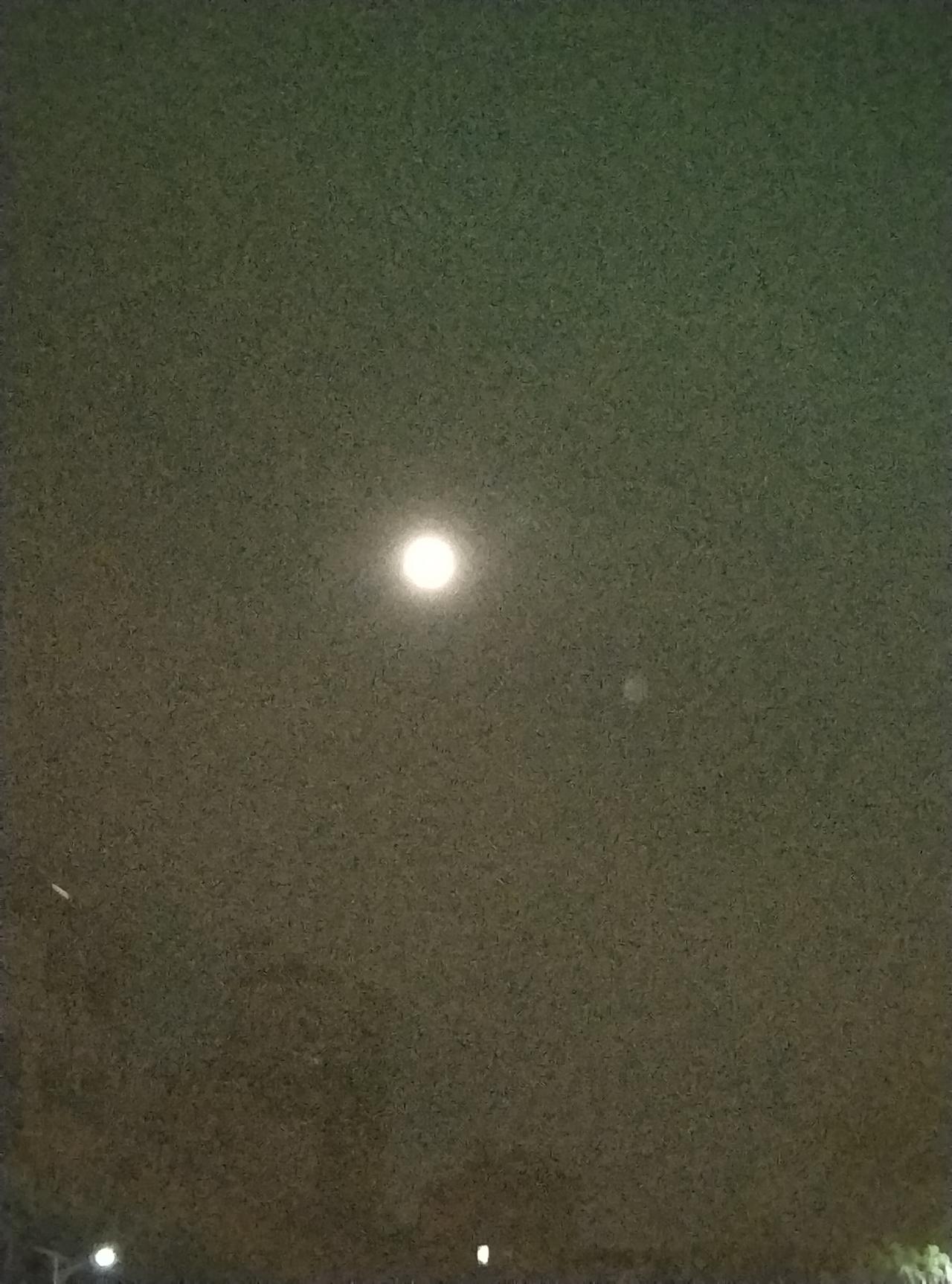我删掉了所有的同学群，小学的,初中的,高中的，没有删大学的(社会大学)。
为什么