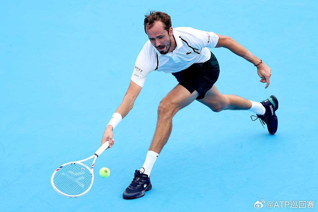 ATP1000 辛辛那提站周日完整赛果：弗里茨 6-3 6-4 米克尔森梅里达 