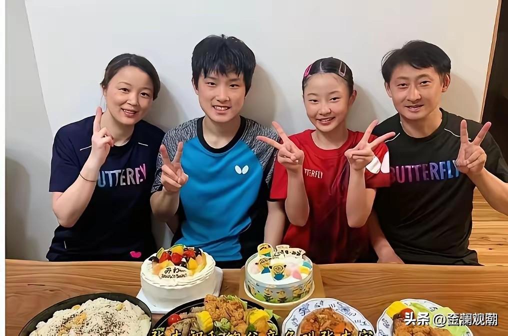 张本智和兄妹双双夺冠，让国人五味杂陈…

2026年8月9日，WTT横滨冠军赛，