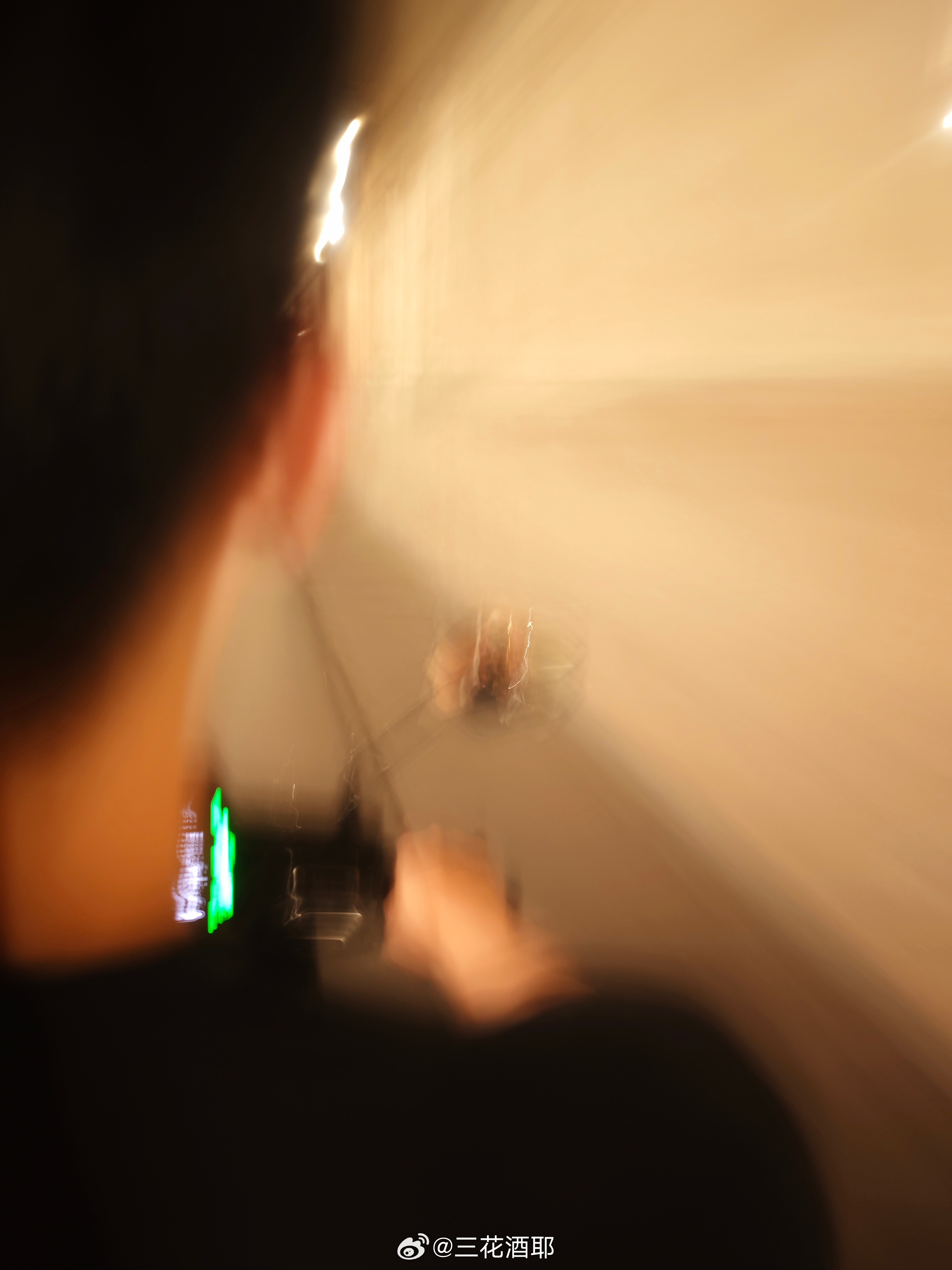 今天写了非常满意的一更！满意到整个人心情舒畅，心旷神怡！从脚板心爽到天灵盖！！！