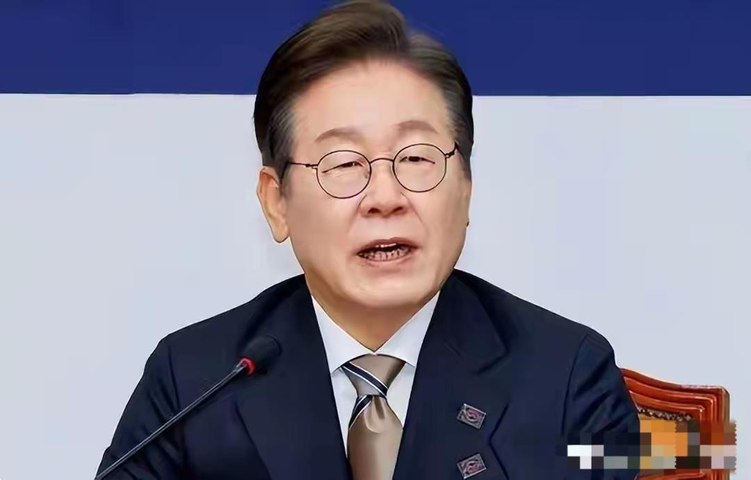 韩国有多强？李在明：全世界能打赢我们的国家，只有4个!
 
这番言论一出，瞬间震