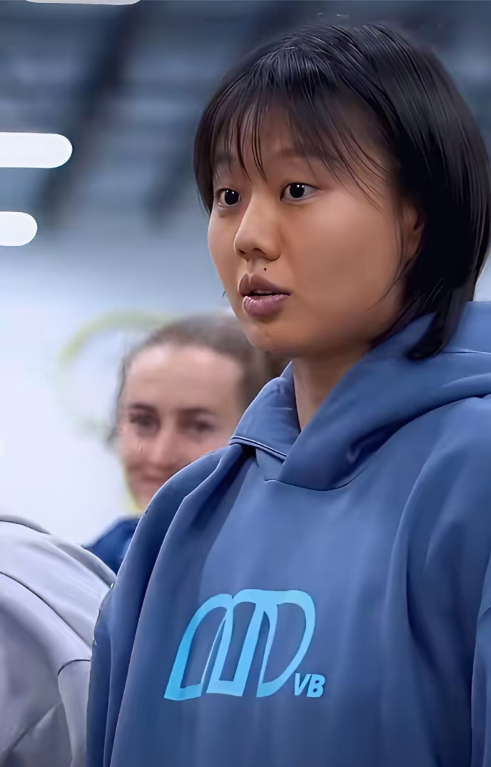 gxy小宇宙 中国女排队长龚翔宇已经抵达美国麦迪逊排球俱乐部并已球队容和，开始训