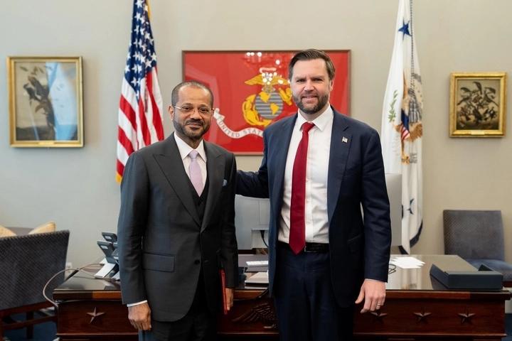 深夜重磅！
阿曼斡旋传出惊天消息：美伊接近达成最终协议。
 
当地时间2月27日