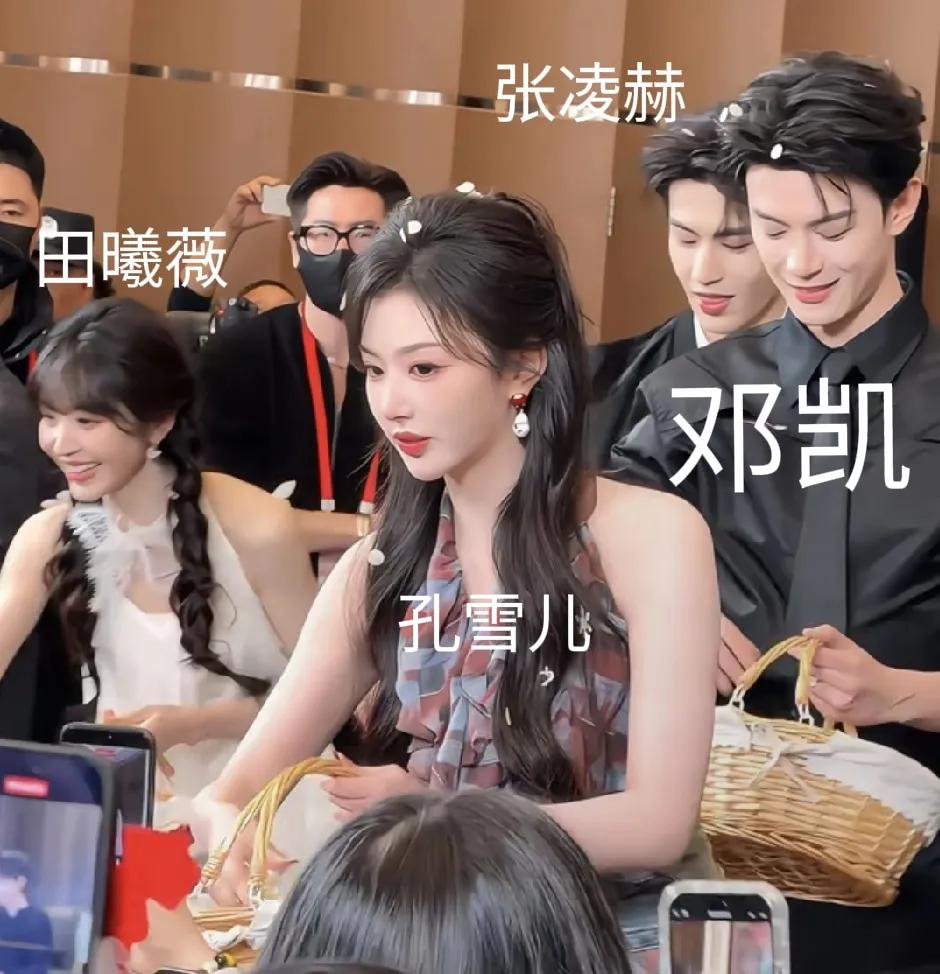 孔雪儿天生是吃演员这碗饭的。
她演女配都很出彩，这次凭着《逐玉》里演的女配俞浅浅