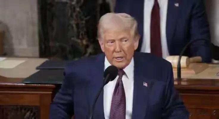 会否供乌战斧导弹？特朗普又改口了老特重返白宫后，对内对外政策经常都是今天说明天变