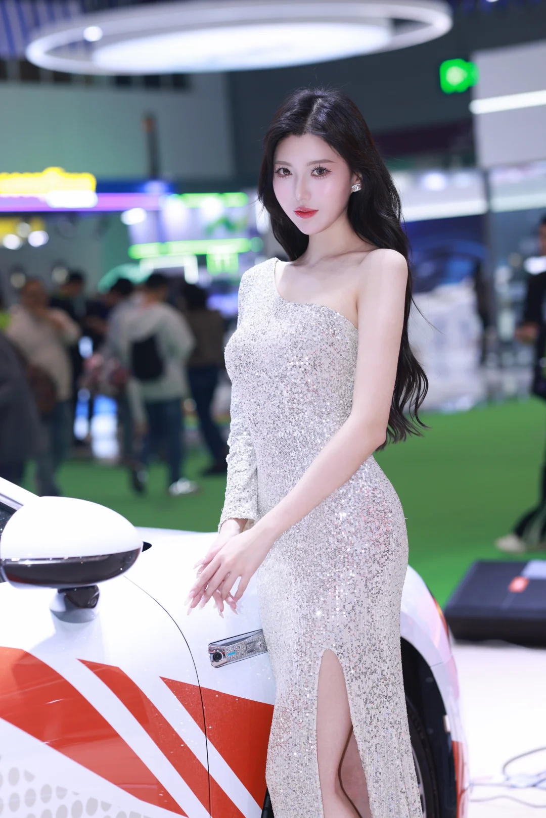 深圳改装车展最端庄展台