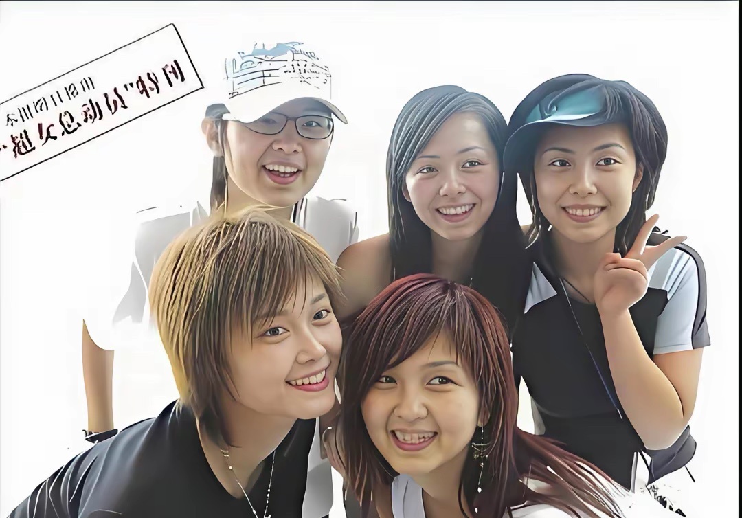 这是2005年超级女声前五强，也是最出名的一届超级女声如今20多年过去了，五人组