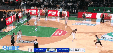 王岚钦辽宁队正赛首秀失利。                           