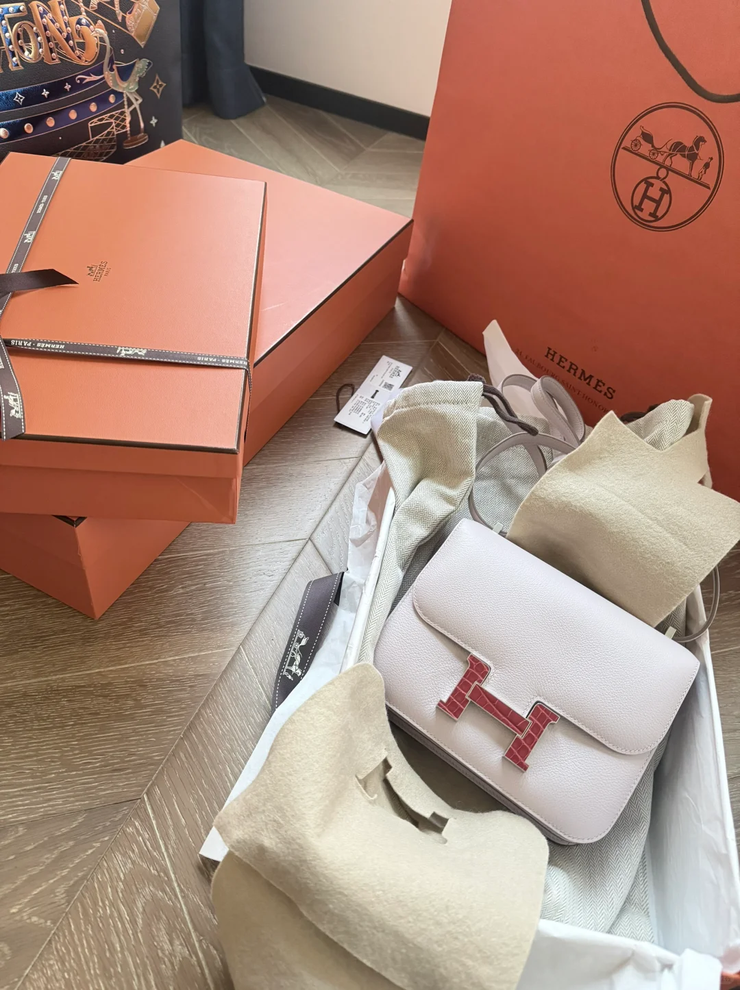 第一只爱马仕 梦幻紫色的康康~