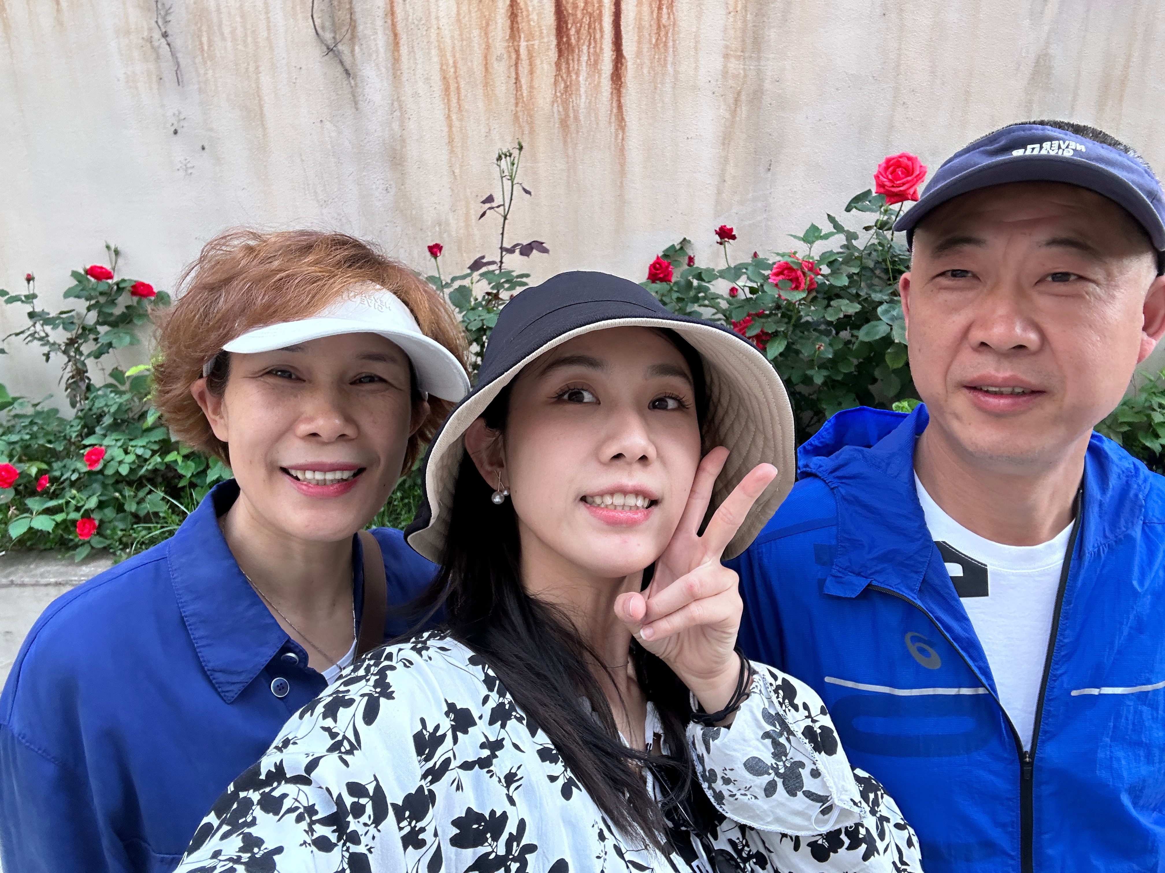 母亲节文案大赏今天母亲节！记得跟妈妈说声节日快乐[彩虹屁][彩虹屁][彩虹屁] 