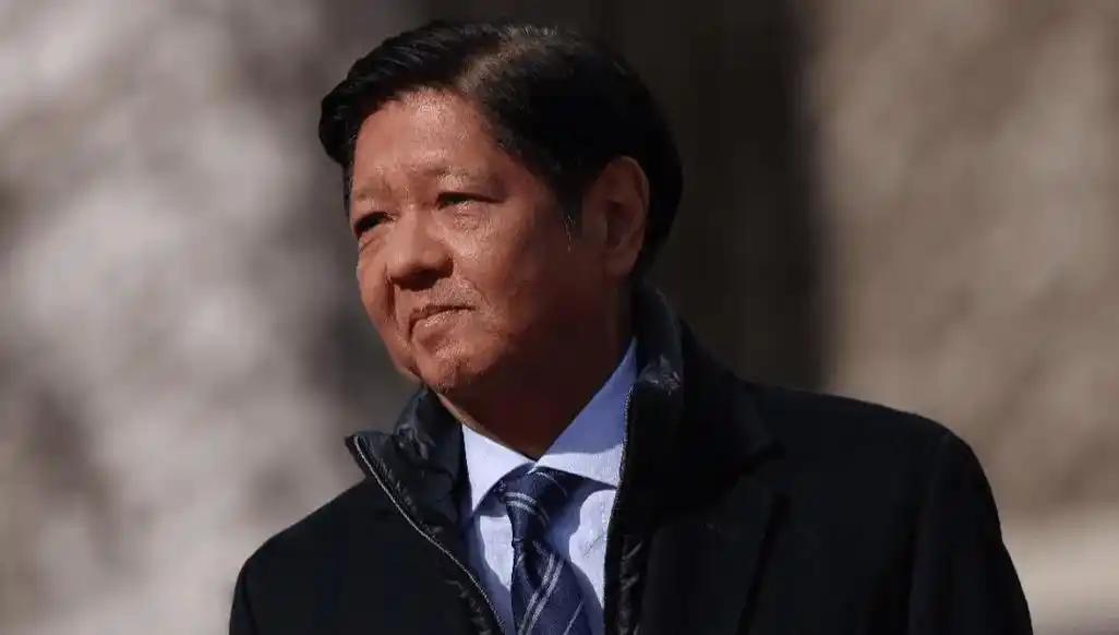 这回，马科斯脸都被印度美女打青了！菲律宾总统在接受印度媒体采访时，公开猛夸印度武