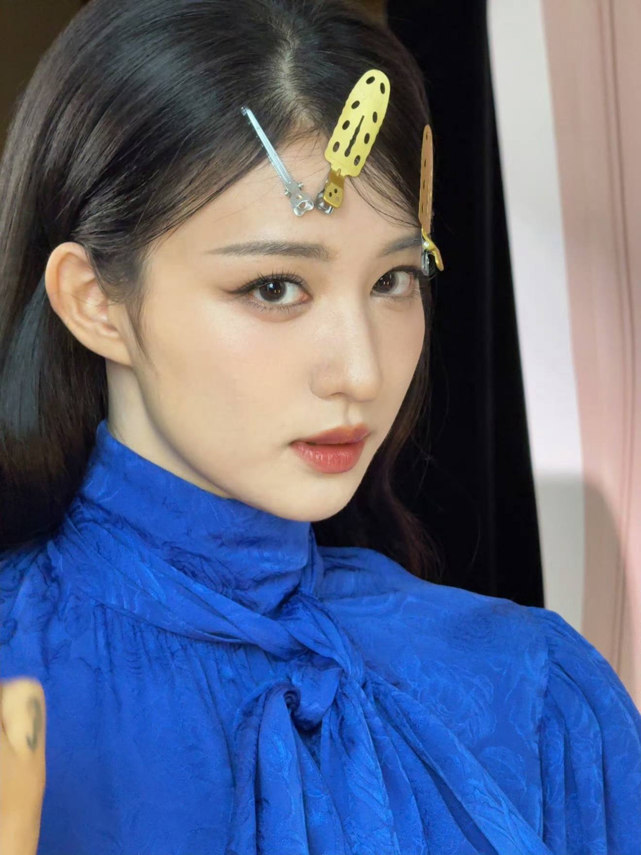 王楚然古驰活动美照 