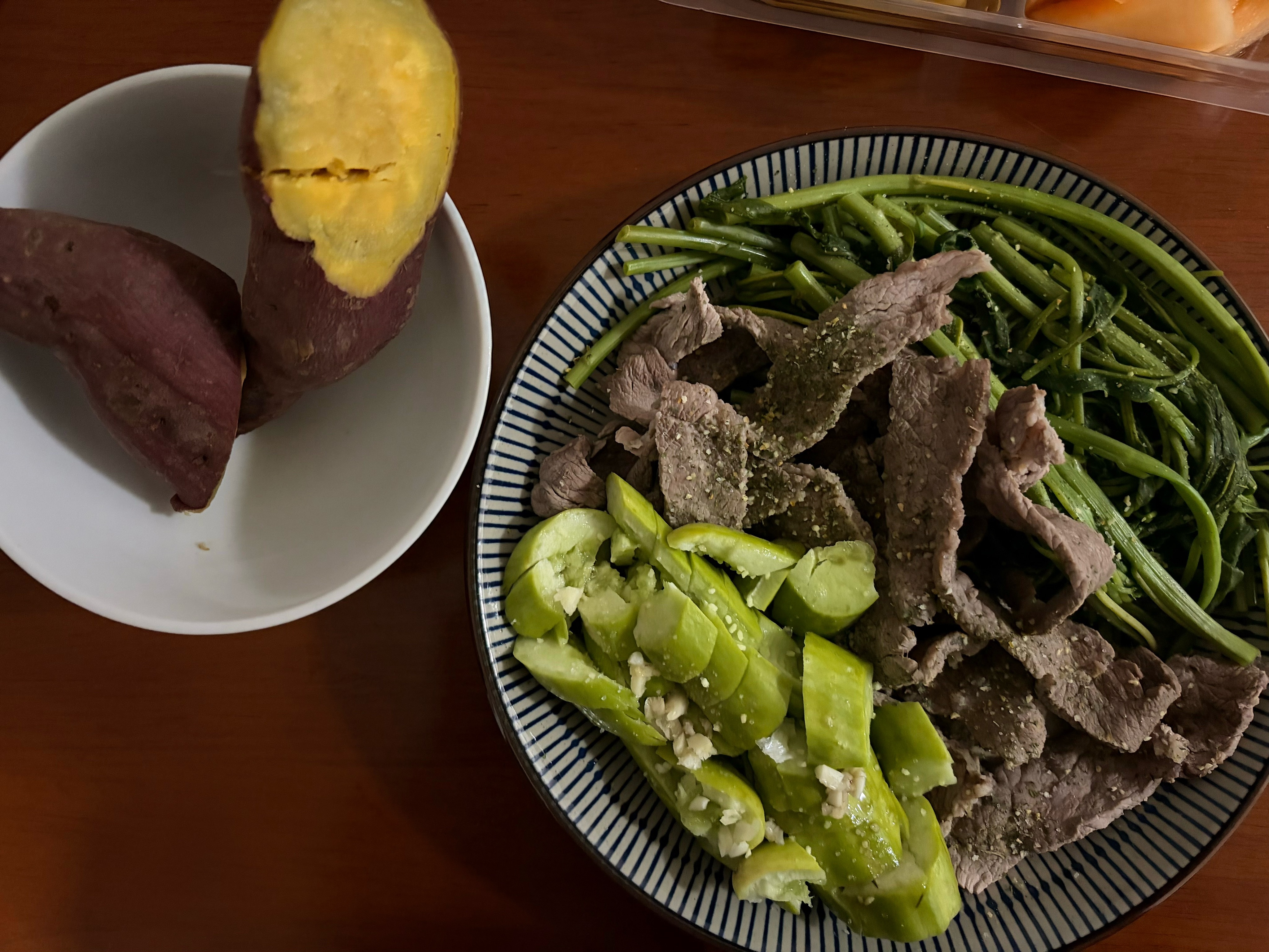 晚饭吃的啥？今天发现了一种新黄瓜🥒，买来尝尝说好减脂的来打卡了，第4️⃣7️⃣