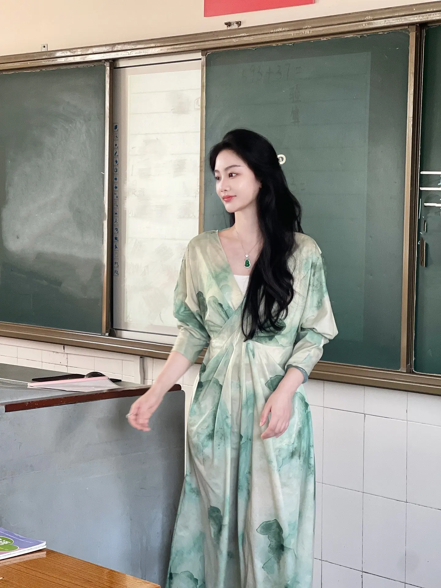 “只此青绿”