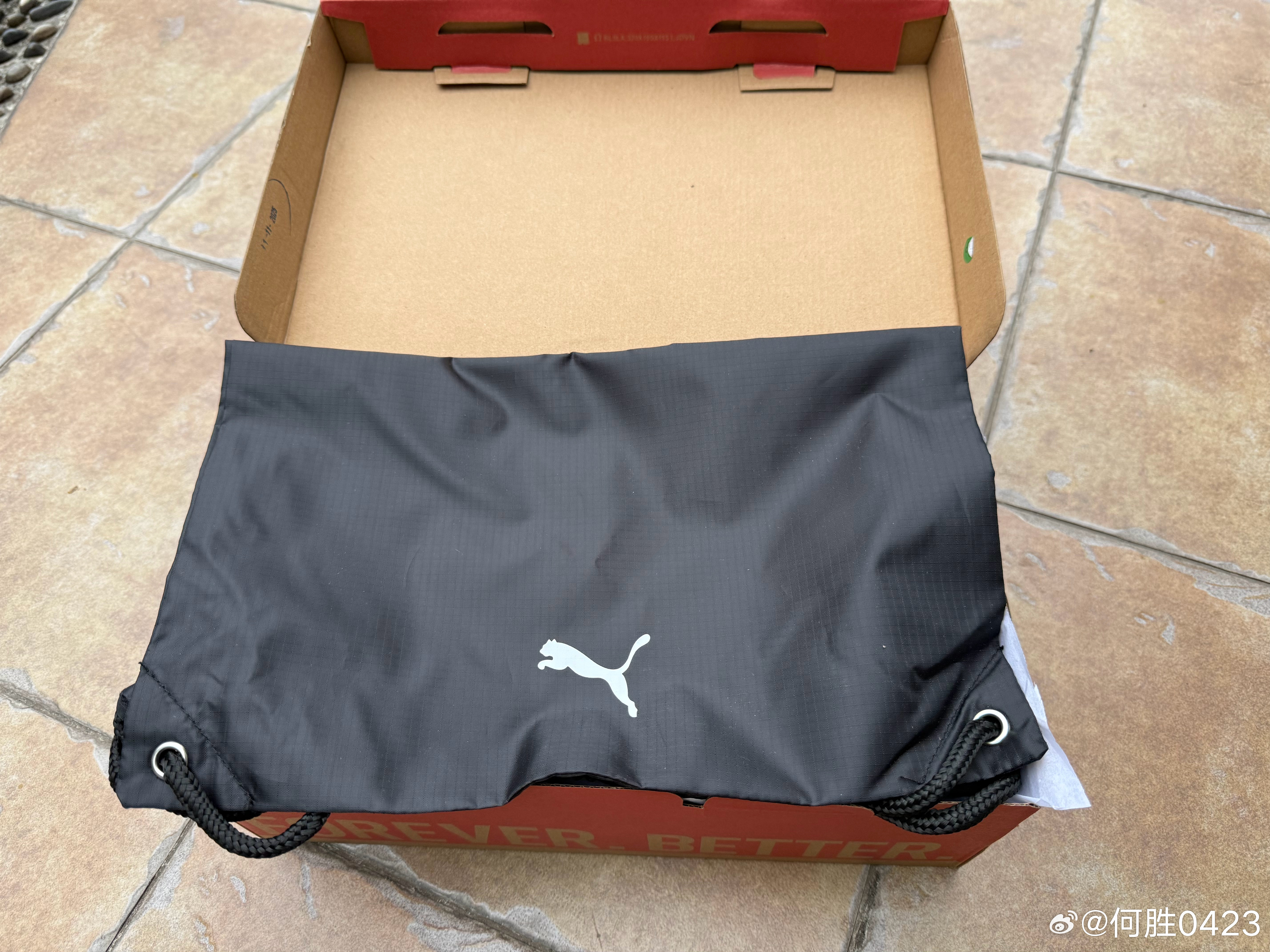 感谢，最近真的被疯狂投喂了，这鞋子目前有点穿不过来了