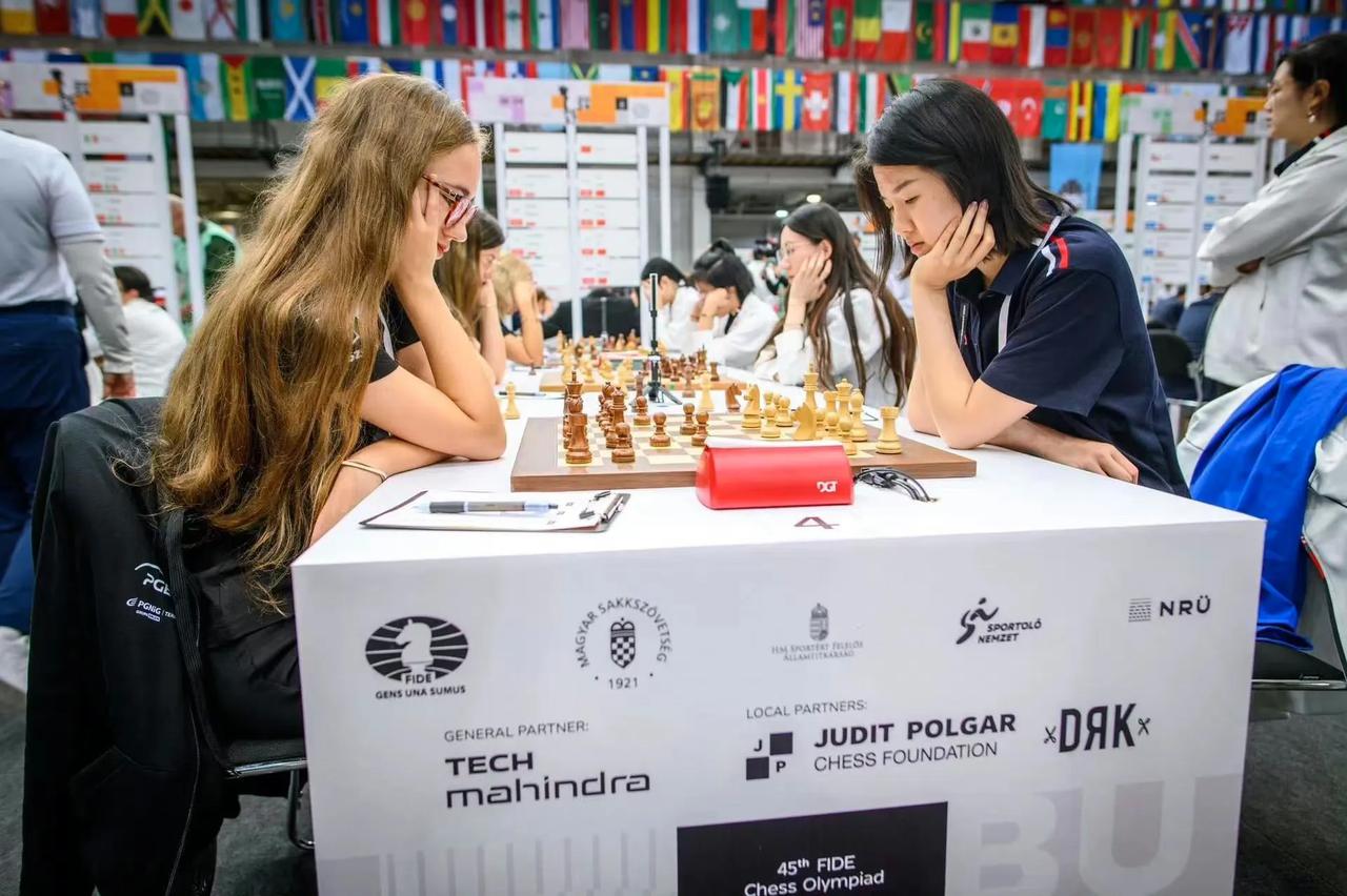 年轻的中国女队再次告负，跌至积分榜第22名。

国际象棋奥林匹克团体赛女子组第六
