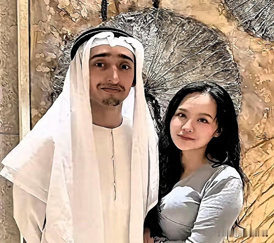 谁都想不到！2018年才20岁的迪拜顶级富家少爷，专程来湖南留学生活，偏偏一眼看