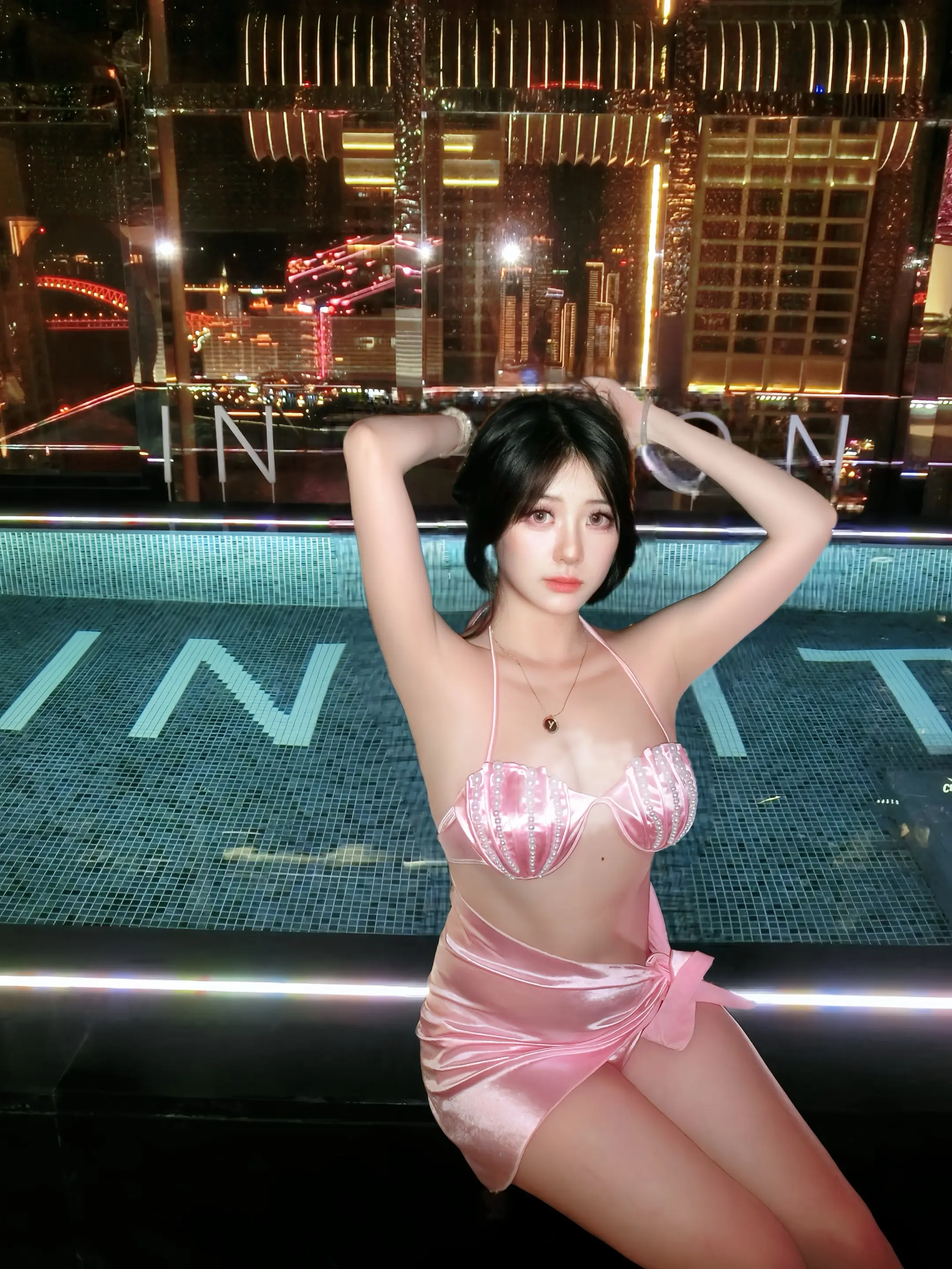 那我呢 能不能成为你拒绝别人的理由。