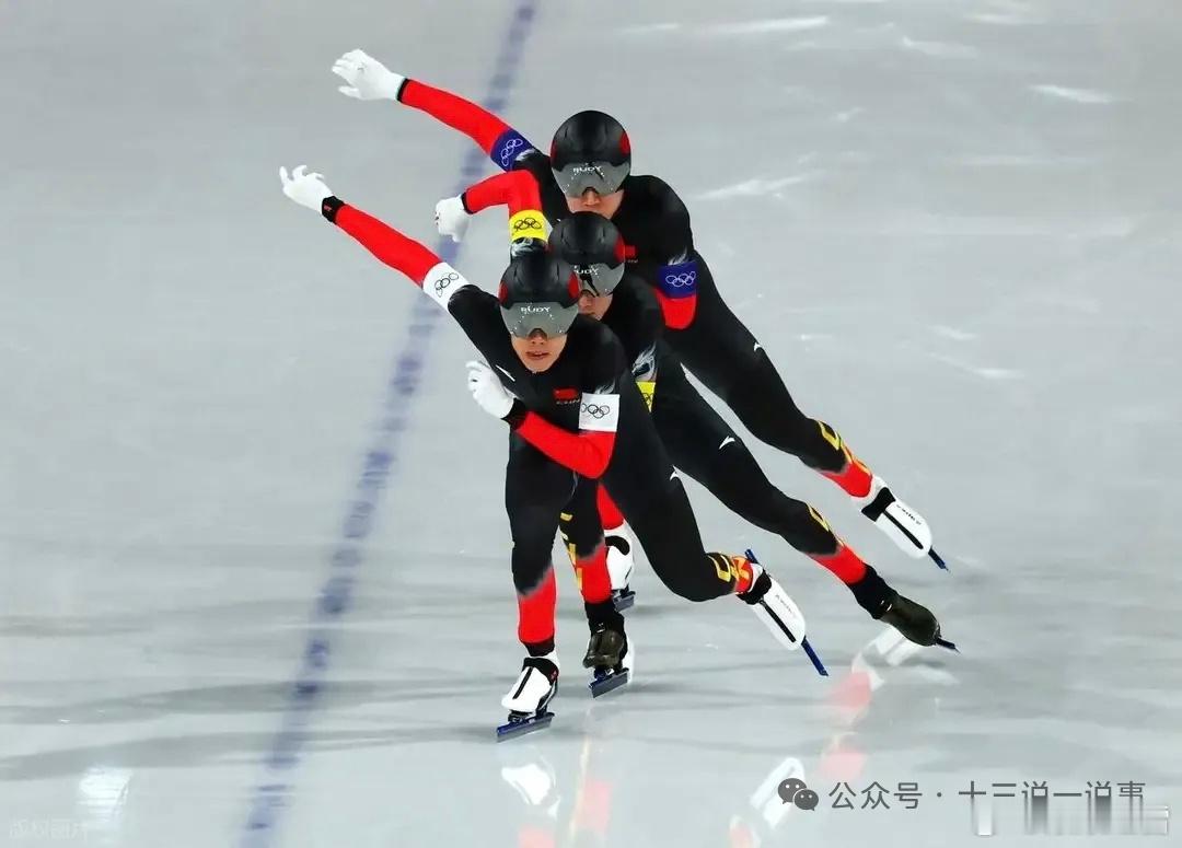 中国速滑男团铜牌2月17日，农历大年初一，米兰冬奥会速度滑冰男子团体追逐铜牌赛上